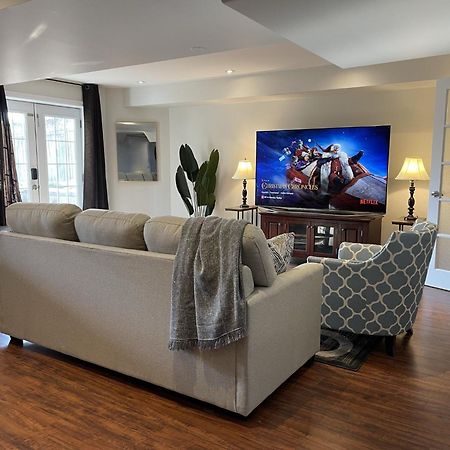 Cozy Lovely Ravine Facing Suite. Mississauga Exterior foto