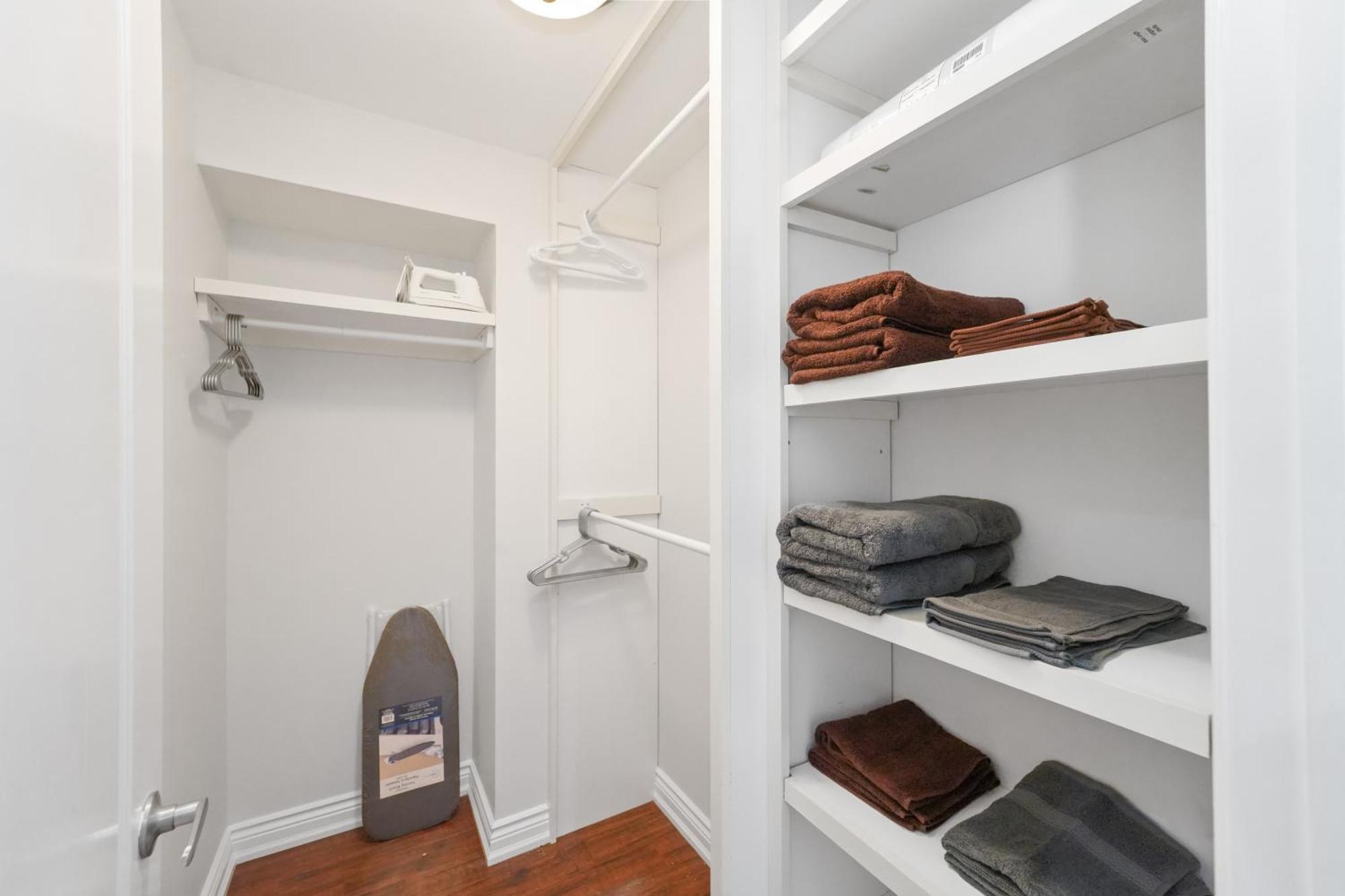 Cozy Lovely Ravine Facing Suite. Mississauga Exterior foto